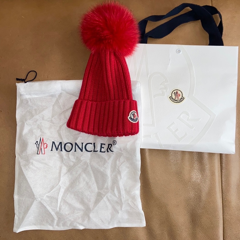 Moncler fur Pom Pom hat